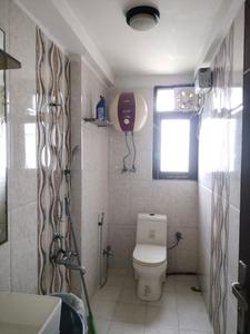 Common Bathroom Two Image of 2100 Sq.ft 4 BHK Apartment / Flat for sale in Sector 18 Dwarka New Delhi for Rs. 38500000