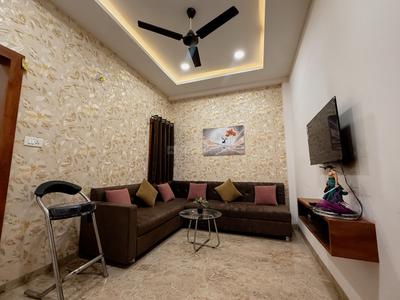 Hall Image of 400 Sq.ft 1 BHK Apartment / Flat for rent in Mahalakshmi Nagar Indore for Rs. 18000