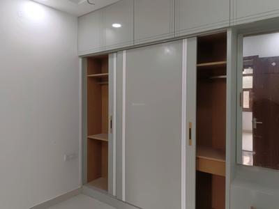 Bedroom Image of 850 Sq.ft 3 BHK Builder Floor for sale in Rohini Sector 28 New Delhi for Rs. 8200000