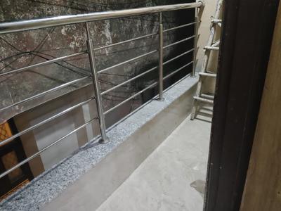 Bedroom Image of 540 Sq.ft 2 BHK Builder Floor for rent in Mayur Vihar Phase 1 New Delhi for Rs. 18500
