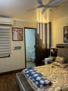 Bedroom Image of 1500 Sq.ft 3 BHK Builder Floor for sale in Rajouri Garden New Delhi for Rs. 20000000