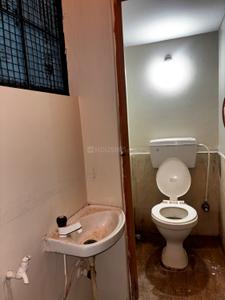 Bathroom Image of 600 Sq.ft 2 BHK Builder Floor for rent in Bogadi Mysore for Rs. 8500