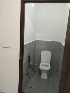 Bathroom Image of Maanvi PG in Khandari, Agra