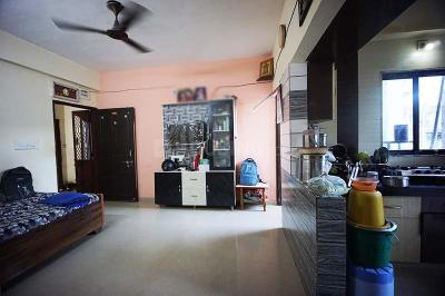Hall Image of 675 Sq.ft 2 BHK Apartment / Flat for sale in Pethapur Gandhinagar for Rs. 2950000