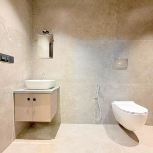 Bathroom Image of 4000 Sq.ft 4 BHK Independent House for sale in Panaiyur, Sholinganallur Chennai for Rs. 30000000