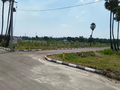 Image of 600 Sq.ft Residential Plot / Land for sale in SIS Golden Gate, Chinna Irumbedu, Chennai for Rs. 1800000