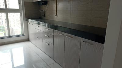 Kitchen Image of 920 Sq.ft 2 BHK Apartment / Flat for sale in Kasarvadavali Thane for Rs. 11500000
