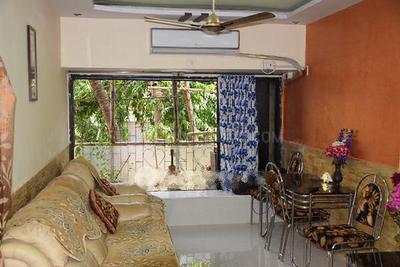 Hall Image of 850 Sq.ft 2 BHK Apartment / Flat for rent in Sea Breeze Apartment, Andheri West Mumbai for Rs. 70000
