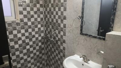 Image of 1055 Sq.ft 2.5 BHK Apartment / Flat for rent in Sikka Karnam Greens, Sector 143B, Noida for Rs. 28000