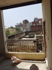 Balcony Image of 675 Sq.ft 5 BHK Independent House for sale in Sangam Vihar New Delhi for Rs. 5400000