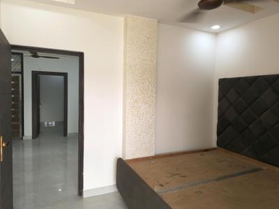 Bedroom Image of 1050 Sq.ft 2 BHK Builder Floor for sale in Indirapuram Ghaziabad for Rs. 7521000