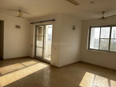 Living Room Image of 1750 Sq.ft 3 BHK Apartment / Flat for rent in Bestech Park View Spa Next, Sector 67 Gurgaon for Rs. 60000