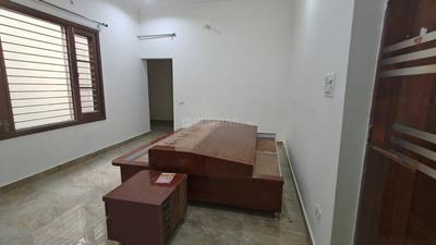 Bedroom Image of 1400 Sq.ft 2 BHK Builder Floor for rent in Sainik Colony Jammu for Rs. 13000