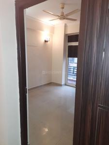 Bedroom Image of 950 Sq.ft 2 BHK Apartment / Flat for rent in Gardenia Glory, Sector 46 Noida for Rs. 29000