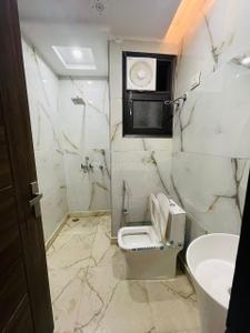 Bathroom Image of 1700 Sq.ft 4 BHK Apartment / Flat for sale in Evermark Maharishi Enclave, Sector 104 Noida for Rs. 10000000