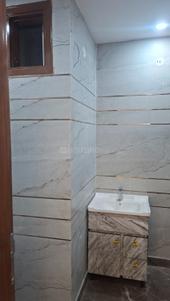 Image of 850 Sq.ft 2 BHK Builder Floor for sale in Vikaspuri, New Delhi for Rs. 12400000