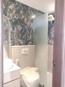 Bedroom Two Image of 2200 Sq.ft 4 BHK Apartment / Flat for sale in CGHS Chandanwari Apartments, Sector 10 Dwarka New Delhi for Rs. 33000000
