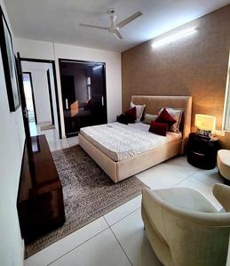 Bedroom Image of 1700 Sq.ft 3 BHK Apartment / Flat for sale in Hermitage Centralis, Nabha Zirakpur for Rs. 12400000