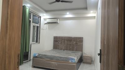 Bedroom Image of 2000 Sq.ft 4 BHK Apartment / Flat for rent in Sector 104 Noida for Rs. 56000