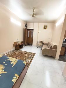 Bedroom Image of 800 Sq.ft 1.5 BHK Apartment / Flat for rent in Daulat Nagar Apartments, Anand Nagar, Sinhagad Road Pune for Rs. 29000
