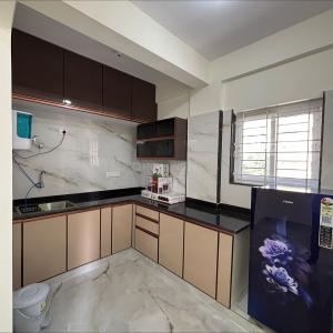 Kitchen Image of 800 Sq.ft 1 BHK Apartment / Flat for rent in Mahalakshmi Nagar Indore for Rs. 19500
