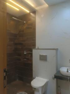 Common Bathroom One Image of 2200 Sq.ft 5 BHK Builder Floor for sale in Sector 24 Rohini New Delhi for Rs. 19000000