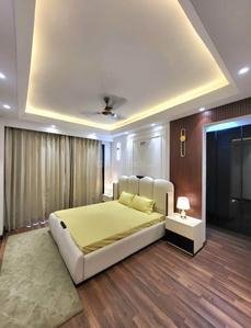 Bedroom Image of 2000 Sq.ft 3 BHK Builder Floor for sale in Rajouri Garden New Delhi for Rs. 35000000