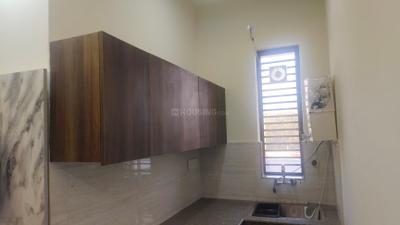 Kitchen Image of 500 Sq.ft 1 RK Apartment / Flat for rent in Sector 17 Gurgaon for Rs. 24500