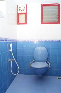 Bathroom Image of 1200 Sq.ft 2 BHK Independent House for rent in Ejipura Bengaluru for Rs. 26000