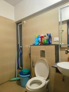 Bathroom Image of 895 Sq.ft 2 BHK Apartment / Flat for sale in Andheri East Mumbai for Rs. 25500000