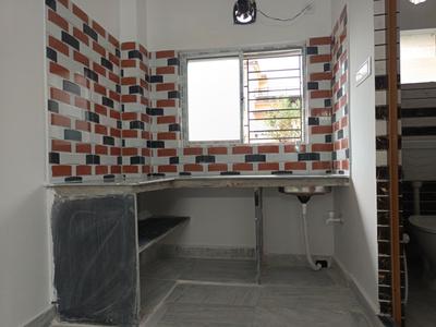 Kitchen Image of 260 Sq.ft 1 RK Apartment / Flat for rent in Salt Lake City Kolkata for Rs. 9000