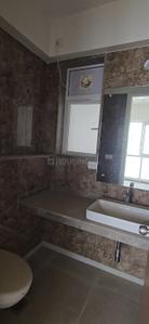Image of 1100 Sq.ft 2 BHK Apartment / Flat for rent in L And T Crescent Bay, Parel, Mumbai for Rs. 140000