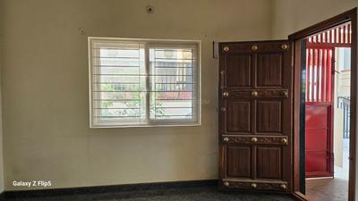 Bedroom Image of 3000 Sq.ft 2 BHK Apartment / Flat for rent in BGS Layout, Amrutahalli Bengaluru for Rs. 75000