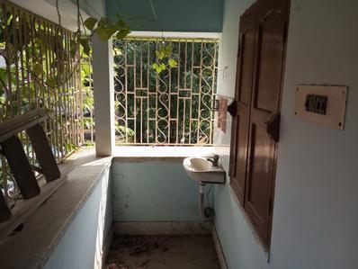 Balcony Image of 2250 Sq.ft 4 BHK Independent House for sale in Paschim Putiary Kolkata for Rs. 8600000