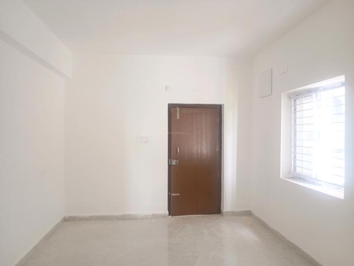 Hallmark Skyrena Main Image 1