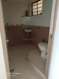 Bathroom Image of 1450 Sq.ft 3 BHK Apartment / Flat for rent in Baradwari Jamshedpur for Rs. 18000