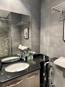 Image of 624 Sq.ft 1 RK Apartment / Flat for sale in Jumeirah Village, Dubai for Rs. 26666090