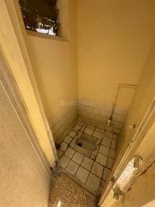 Bathroom Image of 1000 Sq.ft 1 BHK Apartment / Flat for rent in Shahibaug Ahmedabad for Rs. 13000