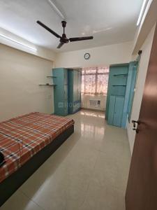 Bedroom Image of 900 Sq.ft 2 BHK Apartment / Flat for rent in Bandra West Mumbai for Rs. 99000