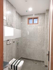 Common Bathroom Image of 1262 Sq.ft 4 BHK Builder Floor for sale in Chandra Park New Delhi for Rs. 12450000