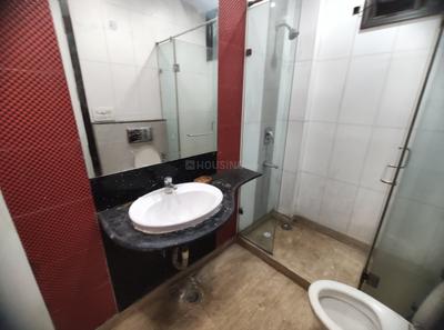 Bathroom Image of 2485 Sq.ft 3 BHK Builder Floor for rent in Shakti Nagar New Delhi for Rs. 85500