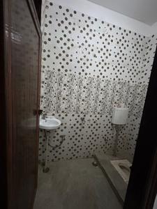 Bathroom Image of 1250 Sq.ft 3 BHK Builder Floor for rent in Vasundhara Ghaziabad for Rs. 25000