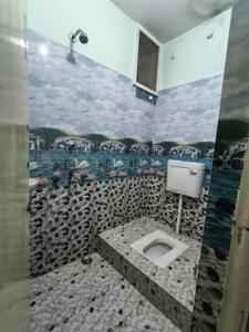 Bathroom Image of 800 Sq.ft 2 BHK Apartment / Flat for rent in Digha Patna for Rs. 8000