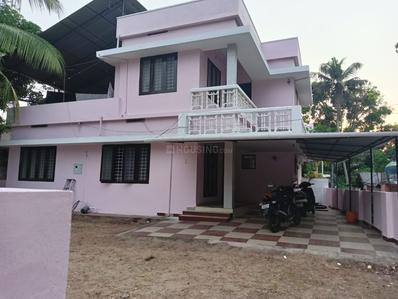 Image of 1800 Sq.ft 4 BHK Independent House for sale in Vyttila, Kochi for Rs. 17500000