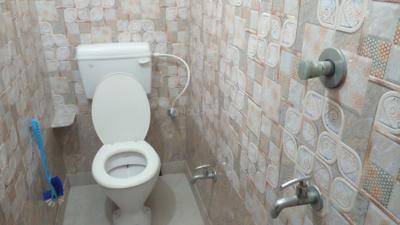 Image of 806 Sq.ft 2 BHK Apartment / Flat for rent in Nagerbazar, Kolkata for Rs. 13500