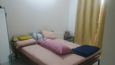 Bedroom Image of 620 Sq.ft 2 BHK Apartment / Flat for rent in Address 51, Bandra East Mumbai for Rs. 105000