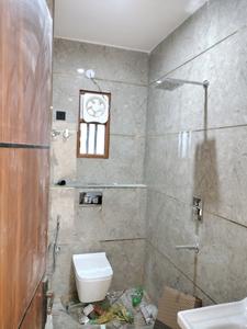 Common Bathroom Image of 1100 Sq.ft 3 BHK Apartment / Flat for sale in Deenpur New Delhi for Rs. 7000000