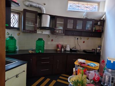 Kitchen Image of 1000 Sq.ft 2 BHK Builder Floor for rent in Halasuru Bengaluru for Rs. 35000
