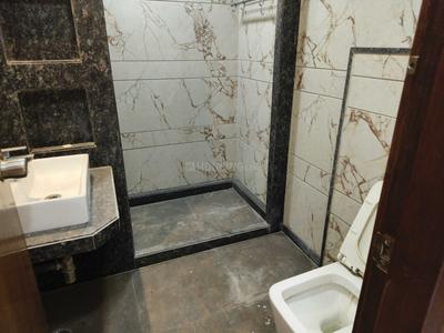 Image of 1350 Sq.ft 3 BHK Builder Floor for sale in Kirti Nagar, New Delhi for Rs. 24000000