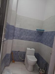 Bathroom Image of 500 Sq.ft 2 BHK Duplex for rent in Haibat Mau Mawaiya Lucknow for Rs. 10000
